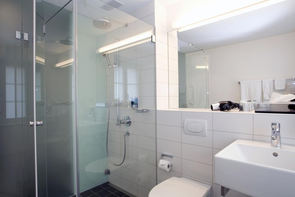 Hotel Ochsen Устер Номер фото